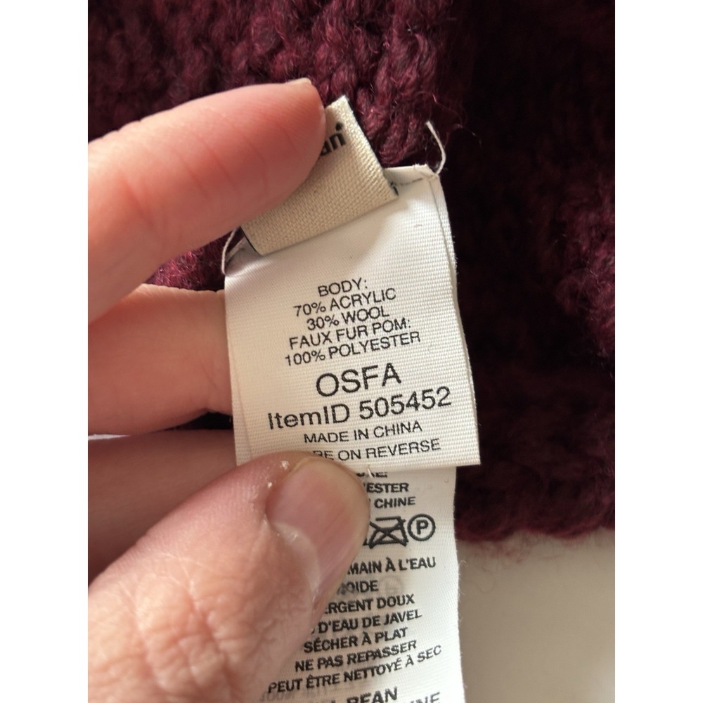 LL Bean‎ Chunky Cable Knit Hat Burgundy Maroon Wool Blend White Pom Winter Ski - Picture 4 of 7